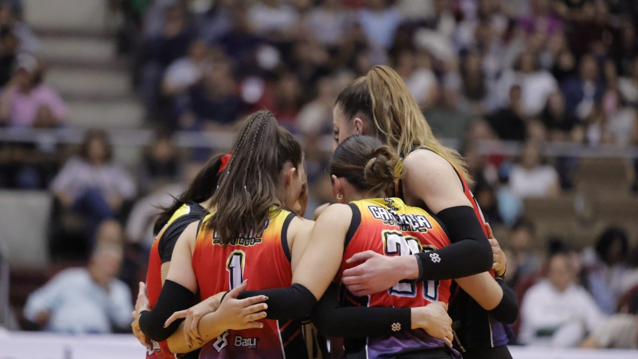 ¡Paso Perfecto! Coronelas arrolla a Gigantes en el Auditorio del Pueblo 🏐🔥