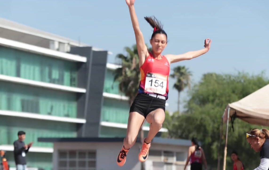 Anahí vuela al Nacional 🏃‍♀️✈️