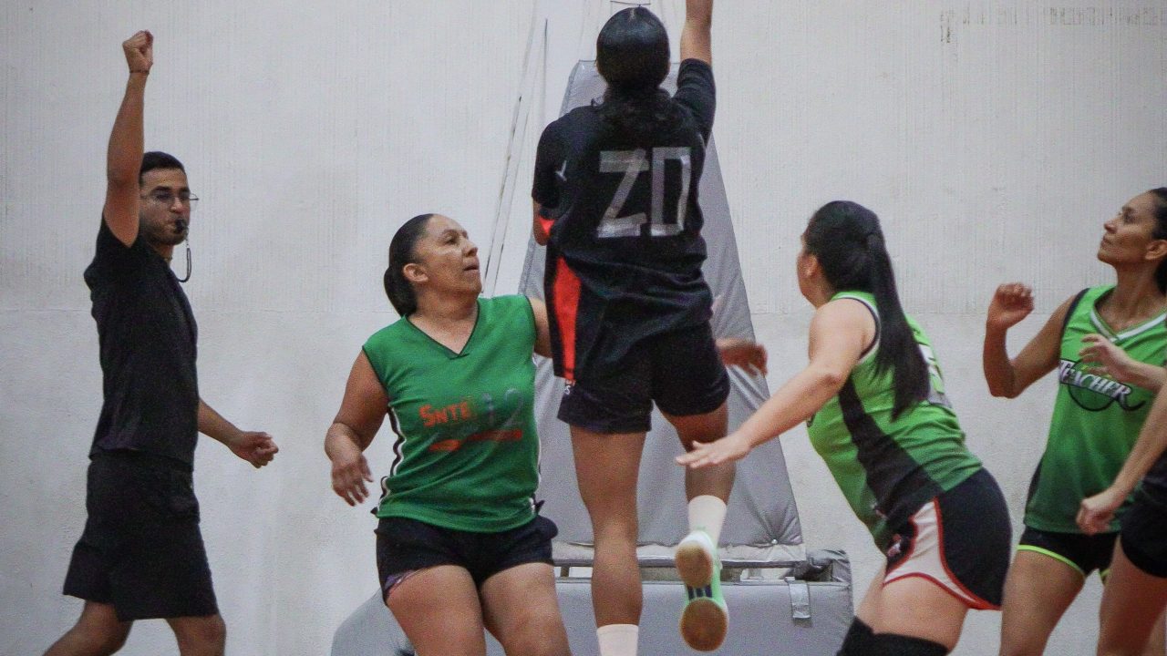 Panthers conquista título de Segunda Fuerza